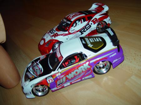 WORK FD3S - RS-R Z33 (1:18 battle)